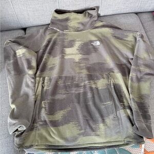 The North Face Women's Jacket - Camo